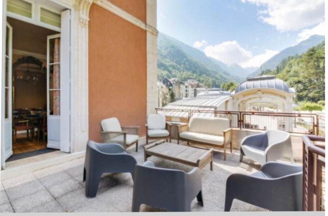 Residence Regina Cauterets Buitenkant foto
